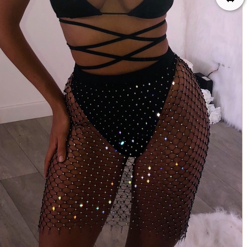 Sparkly netted skirt